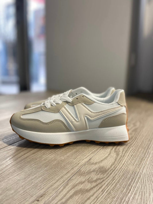 Bambas deportivas beige